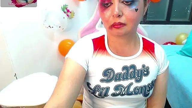 Check out our webcam shows gallery and message on a personal level with our sweet squirt cams hosts, showing off their natural physiques and sex toys.