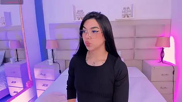 Check out our webcam shows gallery and message on a personal level with our sweet squirt cams hosts, showing off their natural physiques and sex toys.