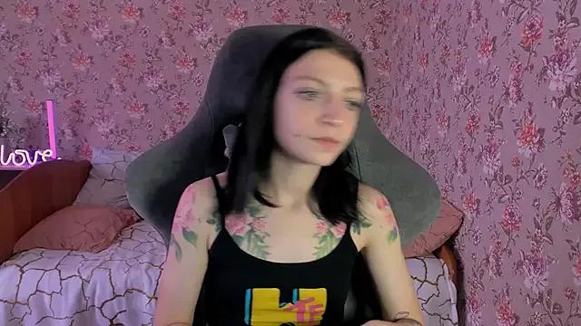 Check out our webcam shows gallery and message on a personal level with our sweet squirt cams hosts, showing off their natural physiques and sex toys.