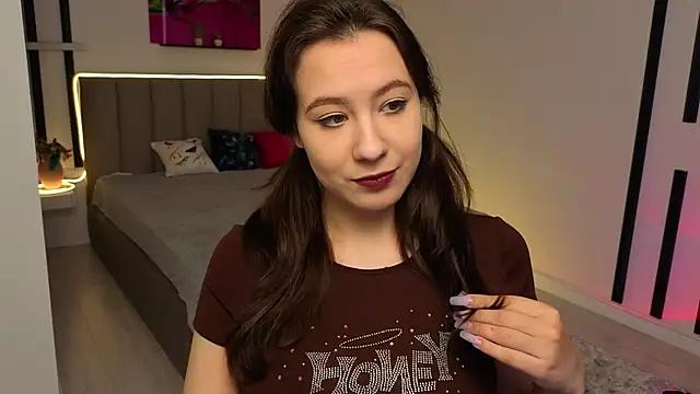 Check out our webcam shows gallery and message on a personal level with our sweet squirt cams hosts, showing off their natural physiques and sex toys.