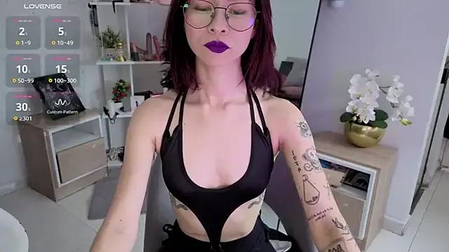 Check out our webcam shows gallery and message on a personal level with our sweet squirt cams hosts, showing off their natural physiques and sex toys.