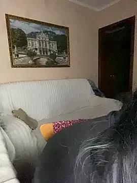 Roxana_Bell from StripChat is Freechat