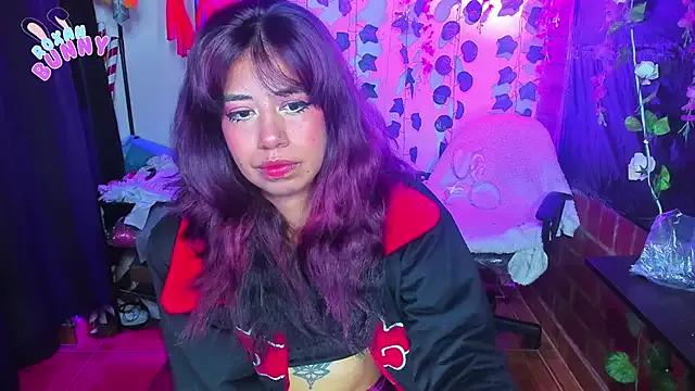 Roxanbunny1 from StripChat is Freechat