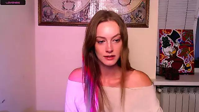 RoxySami_ from StripChat is Freechat