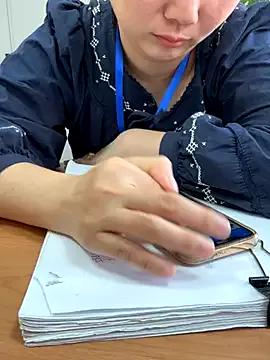 Ruby2000- from StripChat is Freechat