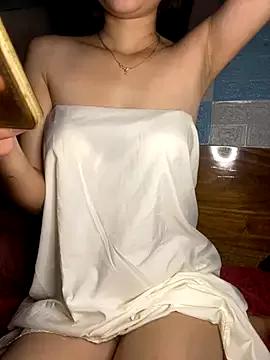 Ruby688 from StripChat is Freechat