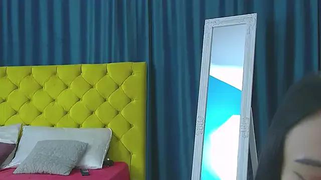 Check out our webcam shows gallery and message on a personal level with our sweet squirt cams hosts, showing off their natural physiques and sex toys.