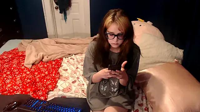 RubySmoke from StripChat is Freechat
