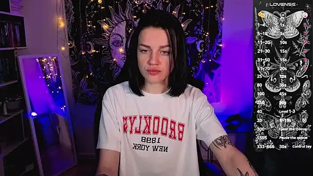 RuthMartine from StripChat is Freechat