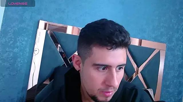 ryan_evanss from StripChat is Freechat