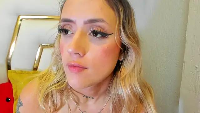 Check out our webcam shows gallery and message on a personal level with our sweet squirt cams hosts, showing off their natural physiques and sex toys.