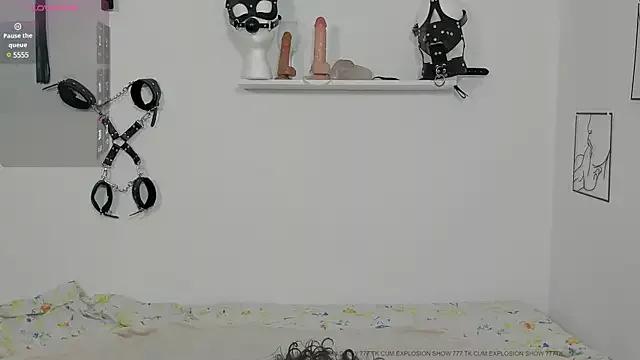 Check out our webcam shows gallery and message on a personal level with our sweet squirt cams hosts, showing off their natural physiques and sex toys.