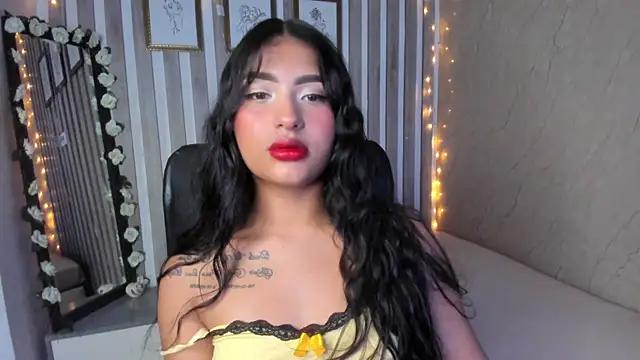 Check out our webcam shows gallery and message on a personal level with our sweet squirt cams hosts, showing off their natural physiques and sex toys.