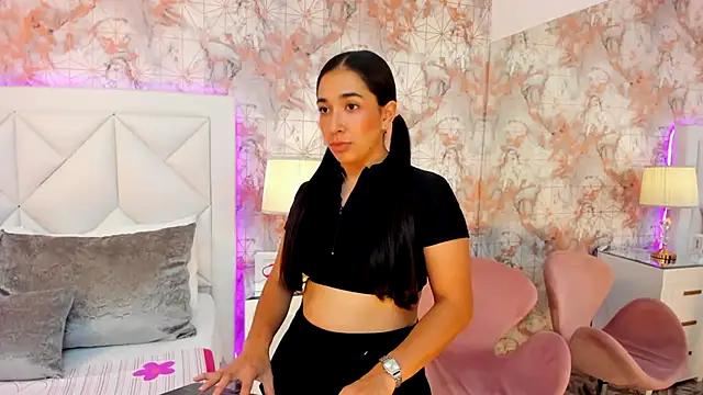Check out our webcam shows gallery and message on a personal level with our sweet squirt cams hosts, showing off their natural physiques and sex toys.