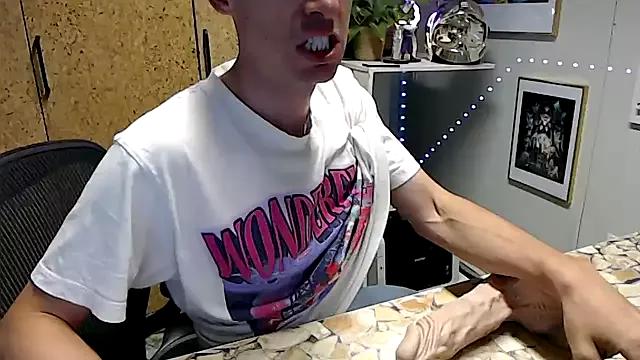 Check out our webcam shows gallery and message on a personal level with our sweet squirt cams hosts, showing off their natural physiques and sex toys.