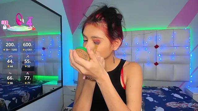 Check out our webcam shows gallery and message on a personal level with our sweet squirt cams hosts, showing off their natural physiques and sex toys.