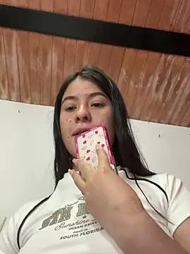 Samara_euphoria from StripChat is Freechat
