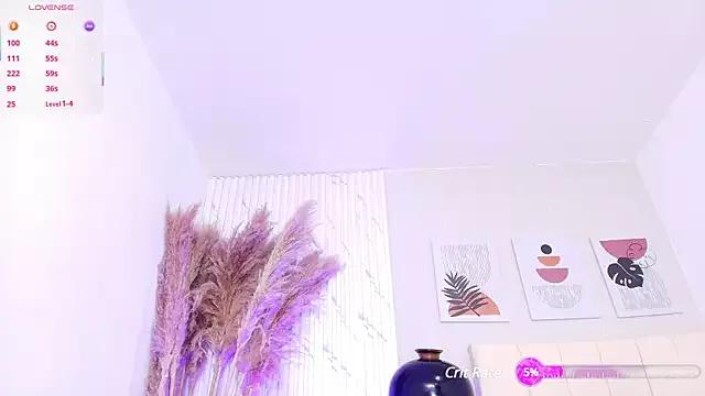 samatha_collins from StripChat is Freechat