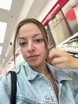 Sandra_Jo from StripChat is Freechat