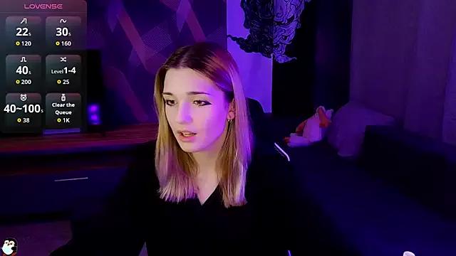 Check out our webcam shows gallery and message on a personal level with our sweet squirt cams hosts, showing off their natural physiques and sex toys.