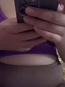 Sara782f from StripChat is Freechat