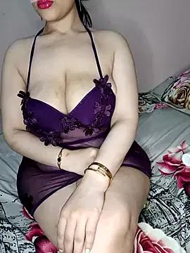 Sara_alasd from StripChat is Freechat