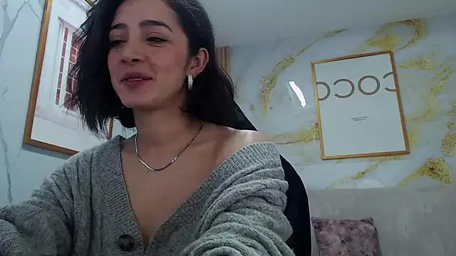 Check out our webcam shows gallery and message on a personal level with our sweet squirt cams hosts, showing off their natural physiques and sex toys.