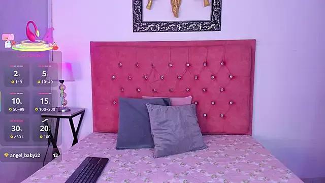 Check out our webcam shows gallery and message on a personal level with our sweet squirt cams hosts, showing off their natural physiques and sex toys.