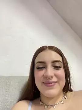 Sara_Somers1 from StripChat is Freechat