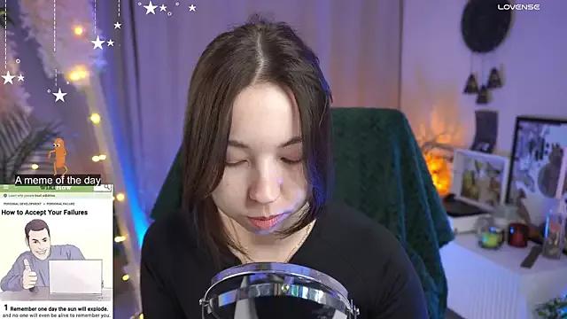Check out our webcam shows gallery and message on a personal level with our sweet squirt cams hosts, showing off their natural physiques and sex toys.