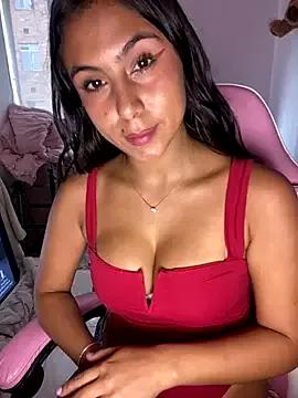 Check out our webcam shows gallery and message on a personal level with our sweet squirt cams hosts, showing off their natural physiques and sex toys.