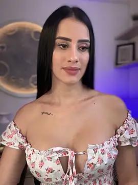 Check out our webcam shows gallery and message on a personal level with our sweet squirt cams hosts, showing off their natural physiques and sex toys.