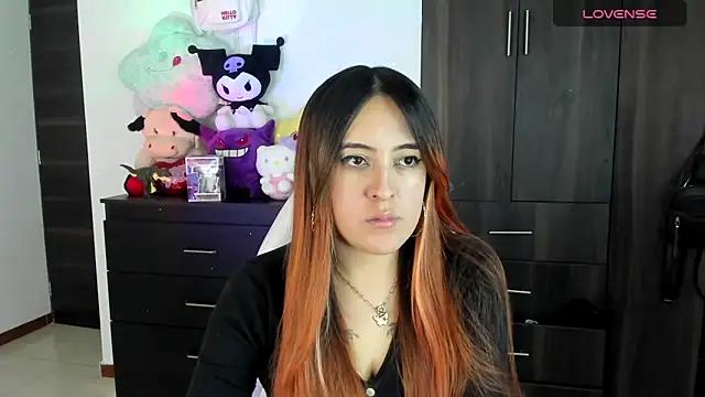 Check out our webcam shows gallery and message on a personal level with our sweet squirt cams hosts, showing off their natural physiques and sex toys.
