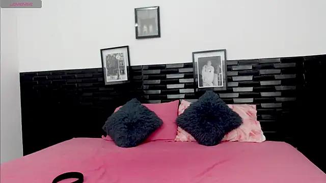 Check out our webcam shows gallery and message on a personal level with our sweet squirt cams hosts, showing off their natural physiques and sex toys.
