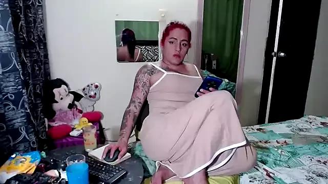 Check out our webcam shows gallery and message on a personal level with our sweet squirt cams hosts, showing off their natural physiques and sex toys.