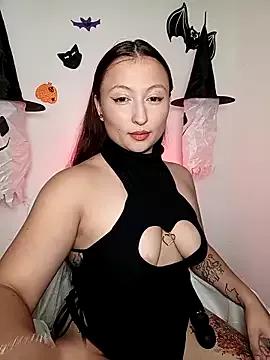 Scarlet_Aura from StripChat is Freechat