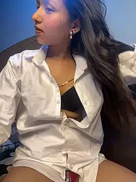 Check out our webcam shows gallery and message on a personal level with our sweet squirt cams hosts, showing off their natural physiques and sex toys.