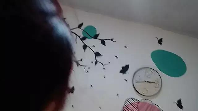 Scarlett_Rosse_ from StripChat is Freechat