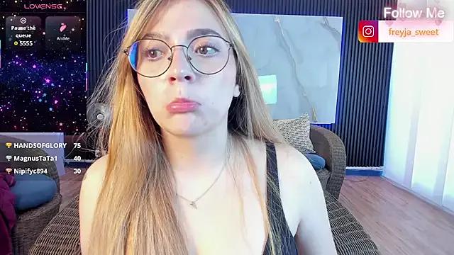 Check out our webcam shows gallery and message on a personal level with our sweet squirt cams hosts, showing off their natural physiques and sex toys.