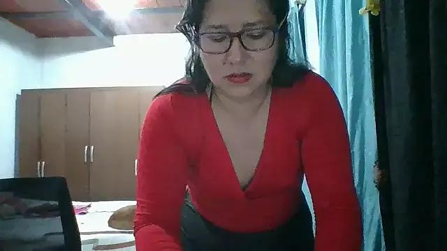scarlett_widow_ from StripChat is Freechat