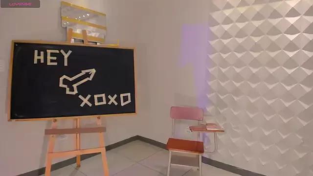 Check out our webcam shows gallery and message on a personal level with our sweet squirt cams hosts, showing off their natural physiques and sex toys.