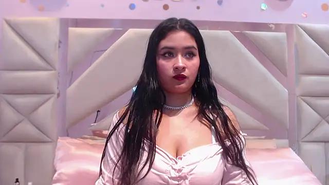 Check out our webcam shows gallery and message on a personal level with our sweet squirt cams hosts, showing off their natural physiques and sex toys.