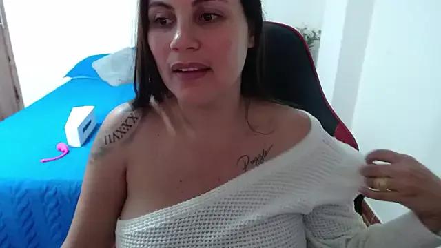 Check out our webcam shows gallery and message on a personal level with our sweet squirt cams hosts, showing off their natural physiques and sex toys.
