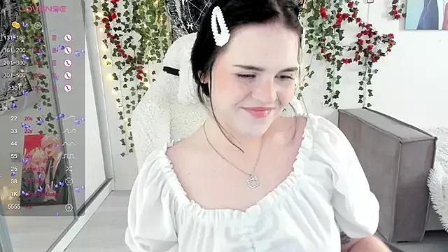 Check out our webcam shows gallery and message on a personal level with our sweet squirt cams hosts, showing off their natural physiques and sex toys.
