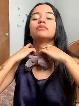 SelenaFox7 from StripChat is Freechat