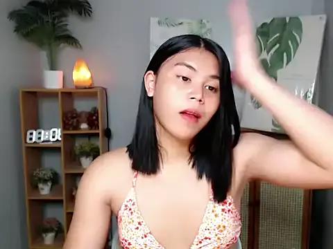 SelenaLoves_ from StripChat is Freechat