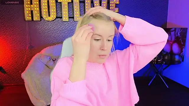 Check out our webcam shows gallery and message on a personal level with our sweet squirt cams hosts, showing off their natural physiques and sex toys.