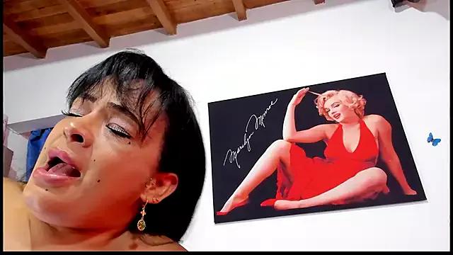 Check out our webcam shows gallery and message on a personal level with our sweet squirt cams hosts, showing off their natural physiques and sex toys.