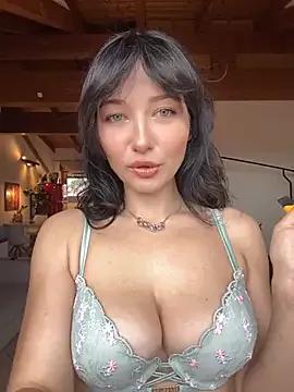 SempreAlexis from StripChat is Freechat