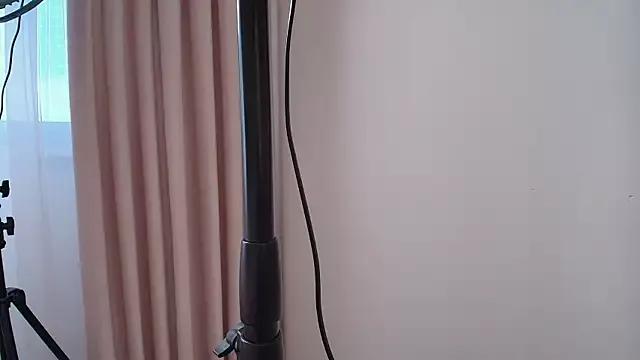 sensual_jasmine from StripChat is Freechat
